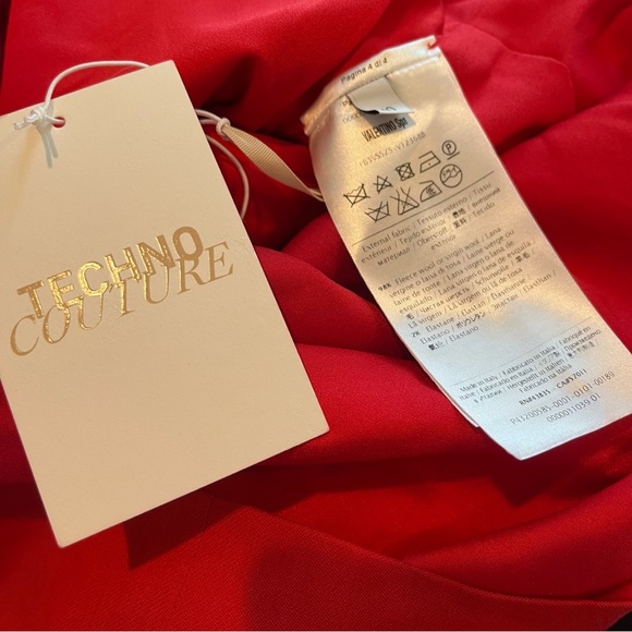 Valentino Techno Couture SZ 10 Red One Shoulder Flower Detail Knee Length Dress - Picture 12 of 14